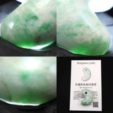 Natural Itoigawa Jadeite Light Green 28mm Magatama 13.05g with Certificate (ID:11594)