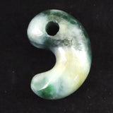Natural Itoigawa Jadeite Green 30mm Magatama 11.5g with Certificate (ID:13776)