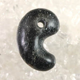 Japanese Natural Black Hide Garnet S Grade 27mm Magatama 8.7g (ID:29375)