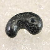 Japanese Natural Black Hide Garnet S Grade 27mm Magatama 8.7g (ID:29375)