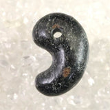 Japanese Natural Black Hide Garnet S Grade 27mm Magatama 8.7g (ID:29375)