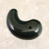 Izumo Jasper Grade SA Magatama 16.5mm 1.36g with Directory Card (ID:46176)