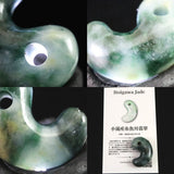Natural Itoigawa Jadeite Green 30mm Magatama 12.1g with Certificate (ID:47743)