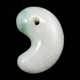 Natural Itoigawa Jadeite Light Green 22mm Magatama 5.07g with Certificate (ID:65627)