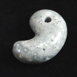 Japanese Natural Omi Rhyolite 27mm Magatama 7.1g (ID:69662)