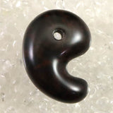 Japanese Natural Vermilion Obsidian Beni Tokachi 33mm Magatama 12.3g (ID:78258)