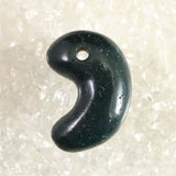 Izumo Jasper 32mm Magatama 11.57g (ID:81835)