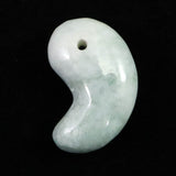 Natural Itoigawa Jadeite Light Green 30mm Magatama 12.23g with Certificate (ID:83445)