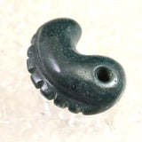 Izumo Jasper Grade AA 31mm Magatama Beast Shape 10.0g (ID:92132)