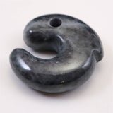 Natural Itoigawa Jadeite Black 30mm Magatama 14.9g with Certificate (ID:92570)