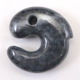 Natural Itoigawa Jadeite Black 30mm Magatama 14.9g with Certificate (ID:92570)