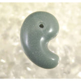 Japanese Natural Gray Solomonite Stone S Grade 32mm Magatama 12.7g (ID:67625)