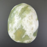 Natural Itoigawa Jadeite Green 738g with Certificate (ID:248390)