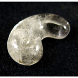 Japanese Natural 鉱山産 Quartz Magatama Rainbow 39mm 19.48g with Directory Card (ID:68956)